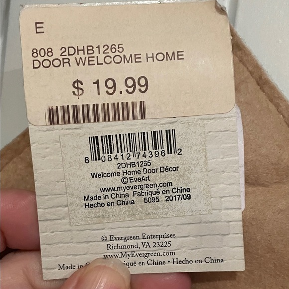 Colorful Home Wall Hanging with Key Design Door Decor - Picture 4 of 6